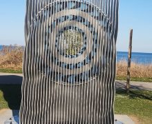 teslin-spomenik-u-hamiltonu-1.jpg